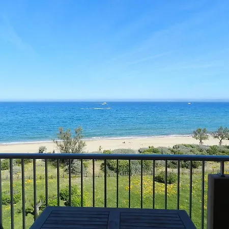 Le Lavandou, 2 Pieces, 4 Personnes - Fr-1-713-34 Apartment